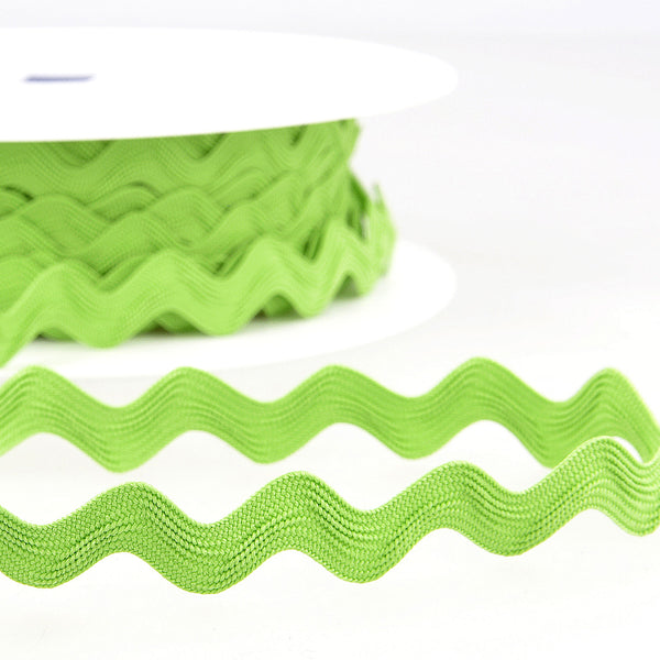 15mm Ric Rac Trim - Light Green - Stephanoise