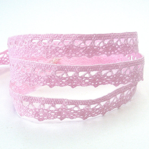 11mm Narrow Crocheted Lace - Pale Pink - Groves