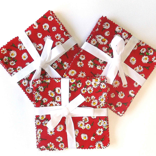 Patchwork Pack - Red Daisies - 5 Inch Squares - 30 Pieces