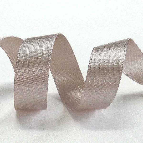 Satin Ribbon - Silver Grey 18 - Berisfords - 3mm - 15mm