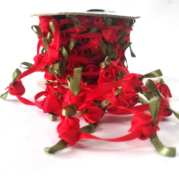 4mm Red Continuous Rose Ribbon with 10mm Ribbon Roses