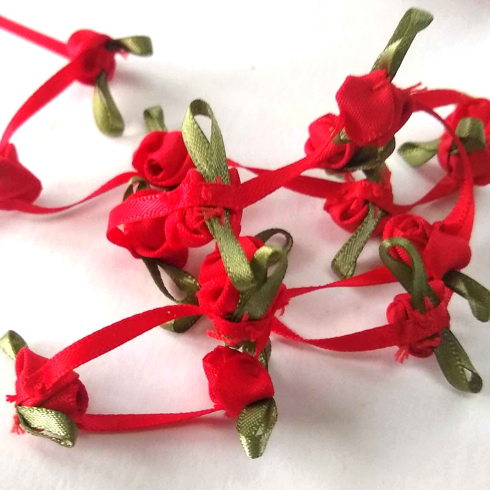 4mm Red Continuous Rose Ribbon with 10mm Ribbon Roses