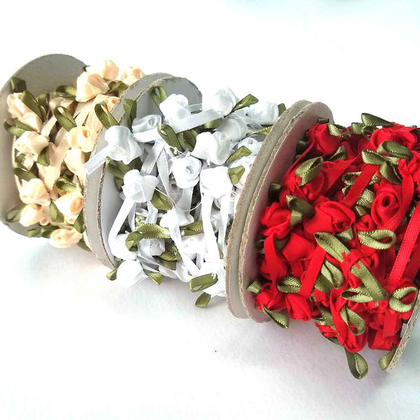 4mm Red Continuous Rose Ribbon with 10mm Ribbon Roses